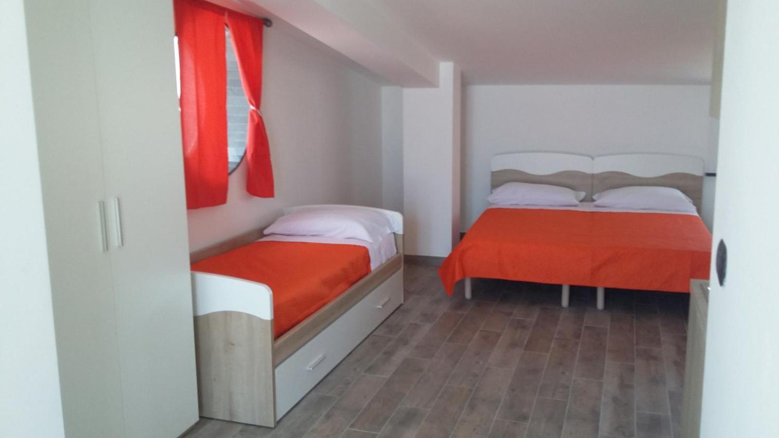 Casa Vacanza Miramare Portopalo Di Capo Passero Buitenkant foto